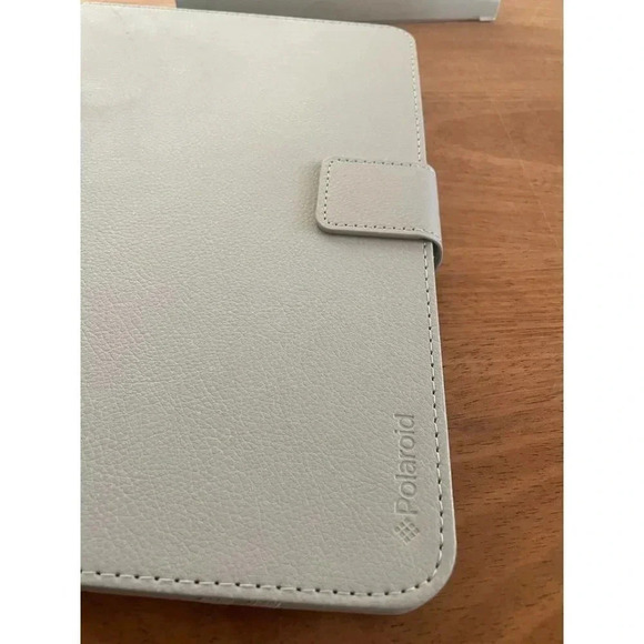 Polaroid 9-10" Universal Keyboard Folio for Tablets - Picture 8 of 9